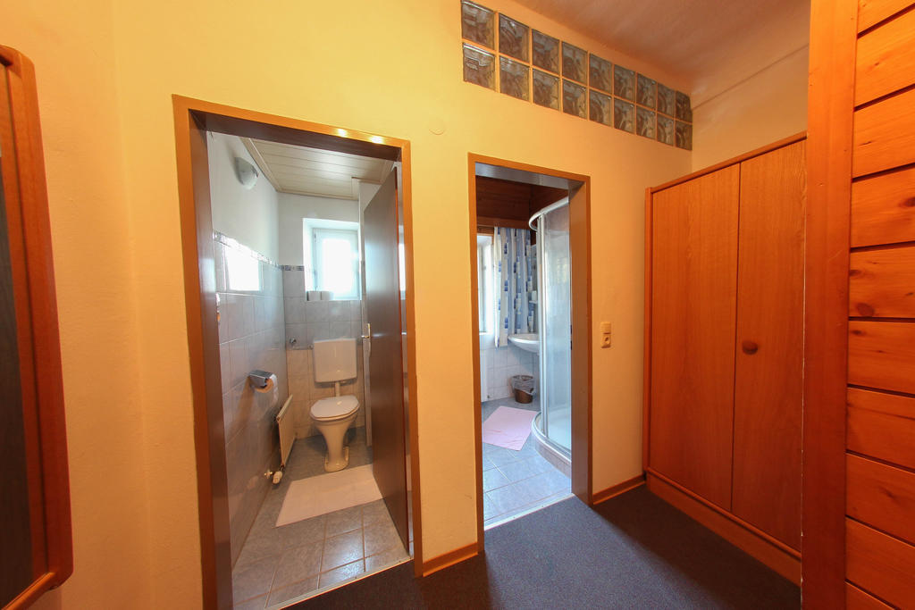 Pension Kroell Sankt Jakob in Defereggen Kamer foto