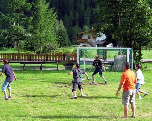 Pension Kroell Sankt Jakob in Defereggen Buitenkant foto