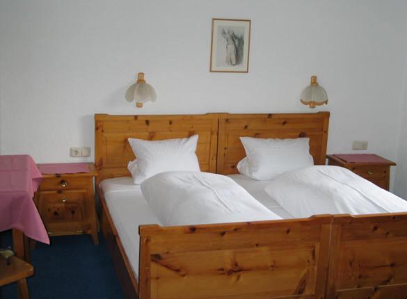 Pension Kroell Sankt Jakob in Defereggen Kamer foto
